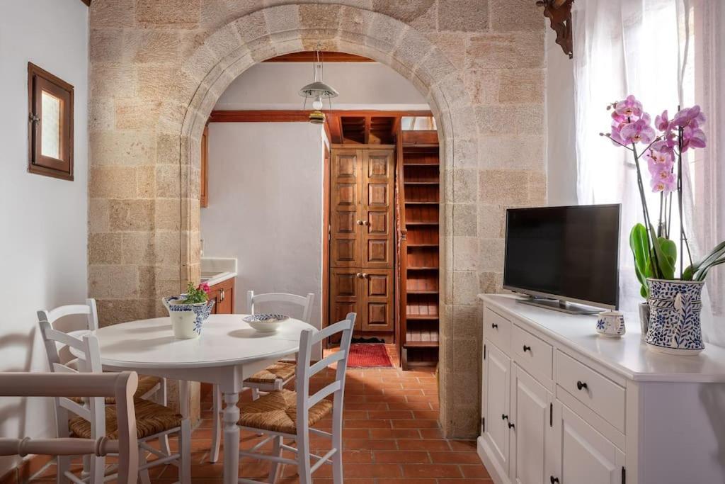 Villa Acropolis Lindos House Esterno foto